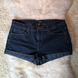 Forever 21 jean shorts size 27